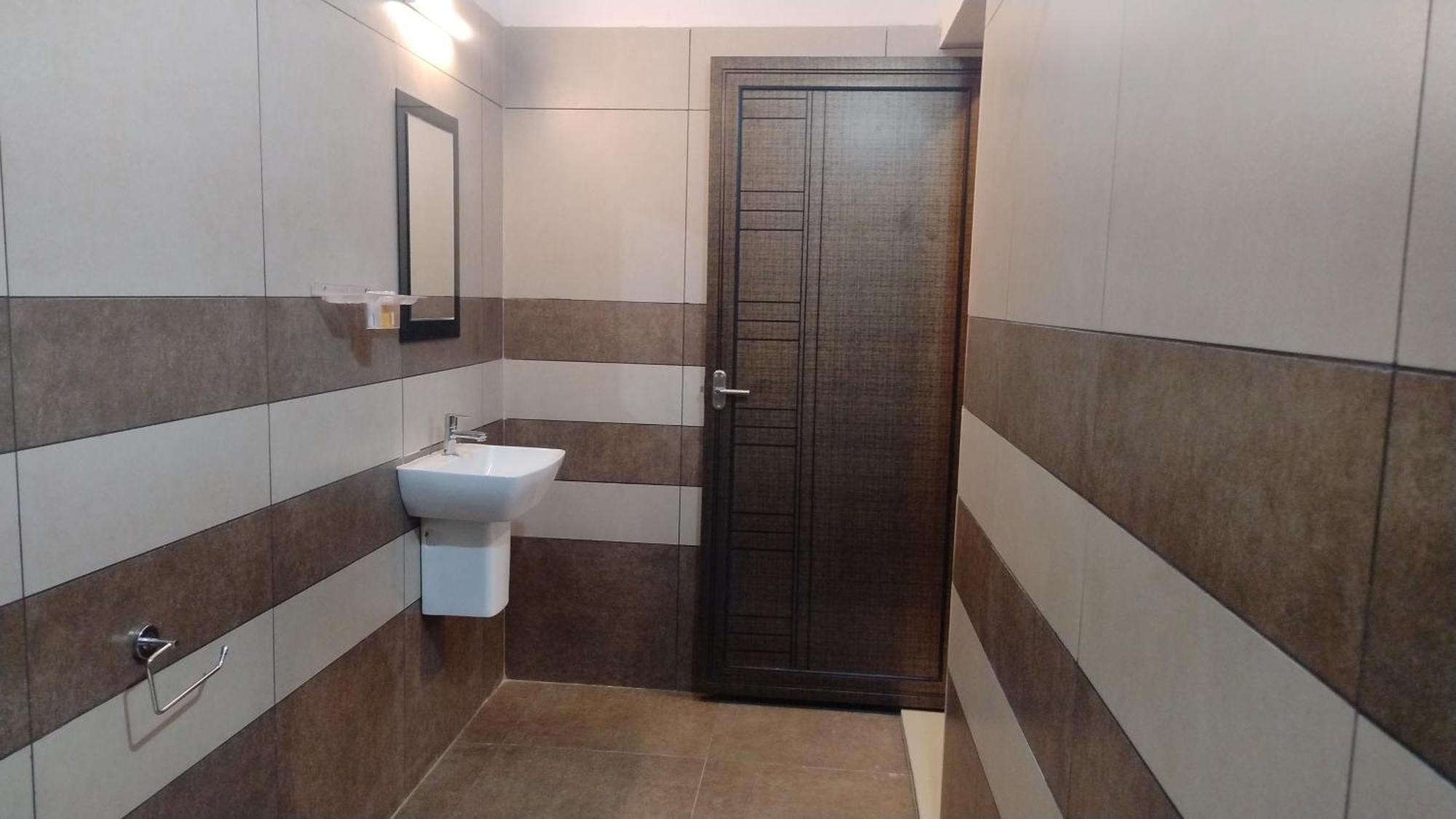 Gateway Airport Hotel Kannúr Kültér fotó